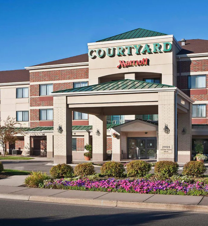 Courtyard Roseville Exterior during the Day