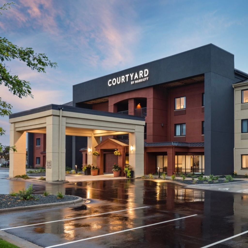 Courtyard Hotel Roseville Exterior